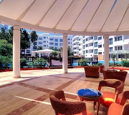 Jasmine Court Seafront & Ξενοδοχείο Κερύνεια