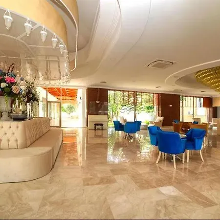 Jasmine Court Seafront & Ξενοδοχείο Κερύνεια