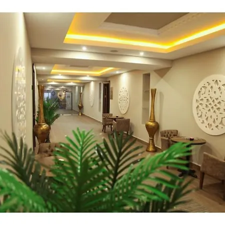 Jasmine Court Seafront &